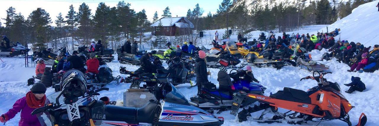 Friluftsgudsteneste ved Hovassdammen